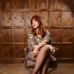 Nina, 64