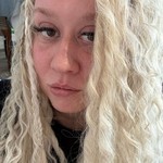 Зоя, 35