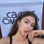 Катя, 25
