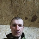 Андрей Грумент, 32 (2 фото, 0 видео)