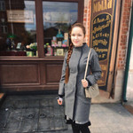 Anna, 35
